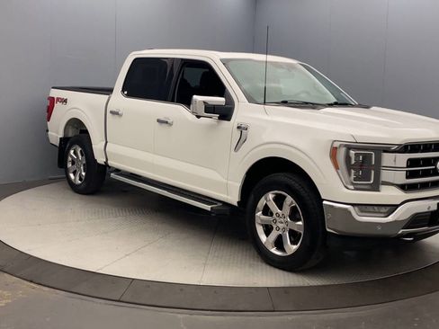 Used 2022 Ford F150 Lariat w/ Equipment Group 502A High AWD/4WD image 7