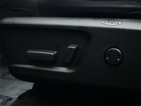 Used 2020 Toyota Tundra SR5 image 17