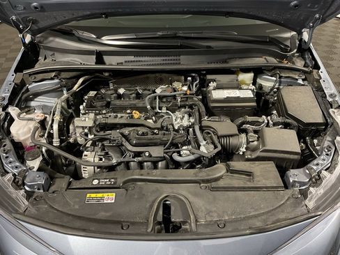 Used 2025 Toyota Corolla LE image 7