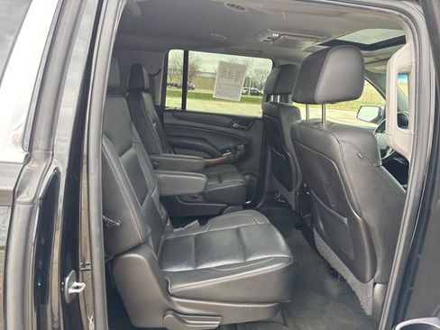 Used 2016 Chevrolet Suburban LTZ image 22