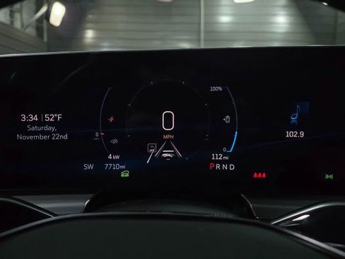 Used 2024 Cadillac Lyriq Sport image 24