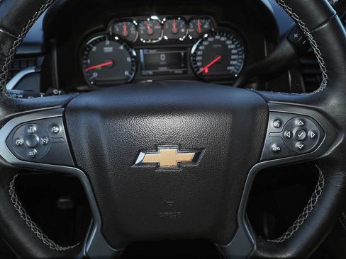 Used 2019 Chevrolet Tahoe LS w/ Enhanced Driver Alert Package image 32