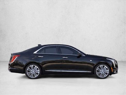Used 2018 Cadillac XTS Luxury FWD image 8