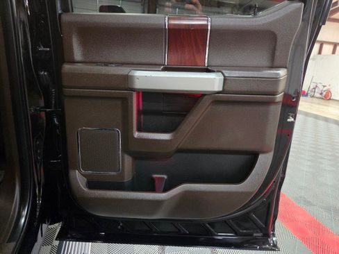 Used 2018 Ford F250 King Ranch w/ King Ranch Ultimate Package image 38