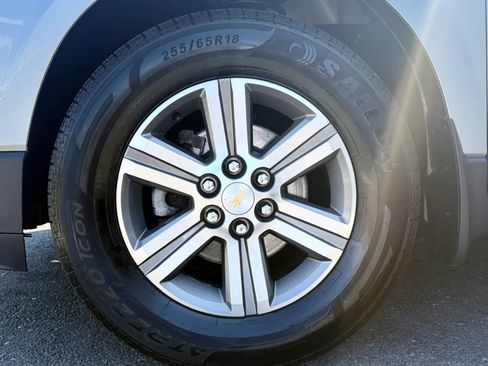 Used 2017 Chevrolet Traverse LT AWD/4WD image 50