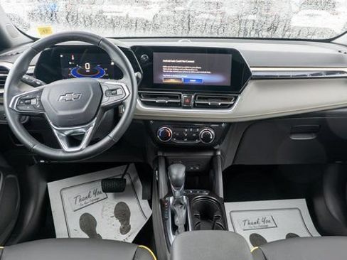 Used 2024 Chevrolet TrailBlazer ACTIV AWD/4WD image 14