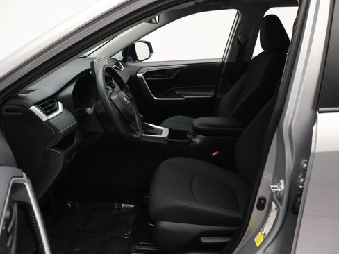 Certified 2025 Toyota RAV4 LE FWD image 14