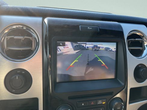 Used 2013 Ford F150 Platinum image 17