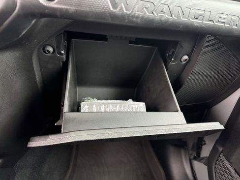 Used 2023 Jeep Wrangler Unlimited Rubicon 392 w/ Dual Top Group AWD/4WD image 30