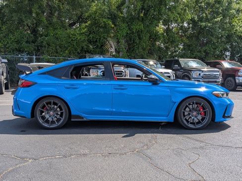 Used 2024 Honda Civic Type R image 5