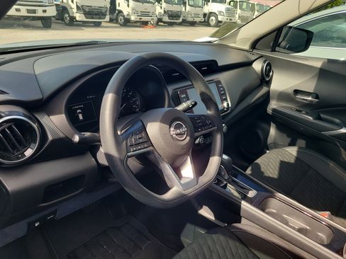 Used 2022 Nissan Kicks SV FWD image 13