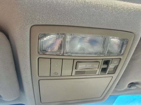 Used 2009 Toyota Camry XLE image 21