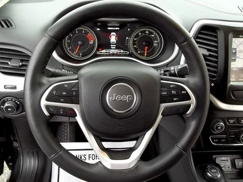 Used 2016 Jeep Cherokee Limited w/ Trailer Tow Group image 18