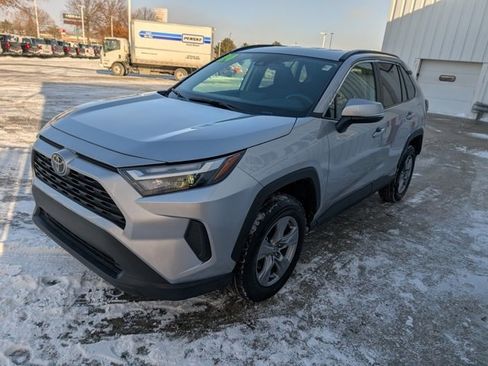 Used 2024 Toyota RAV4 XLE image 35