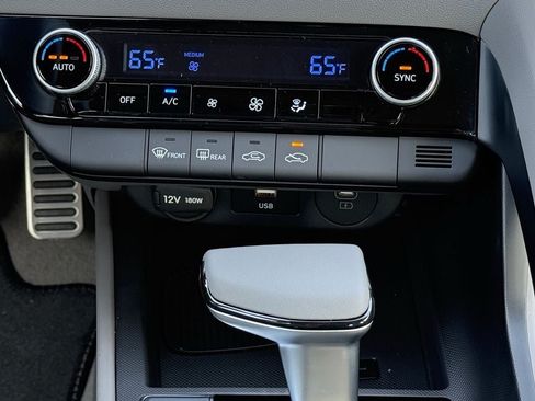 New 2026 Hyundai Elantra Sport FWD image 22