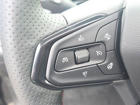 New 2026 Chevrolet Trax RS w/ Sunroof Package FWD image 20