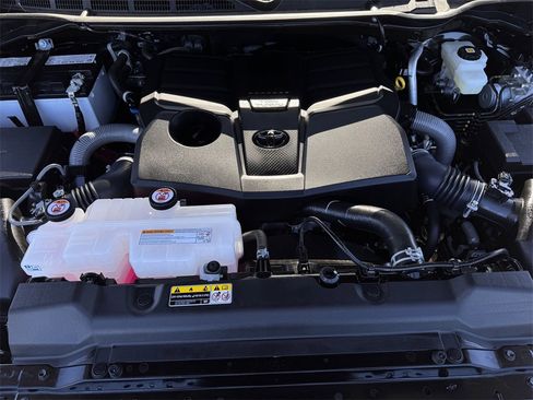 Used 2025 Toyota Tundra SR5 image 30