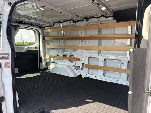 Used 2025 Ford Transit 250 Low Roof w/ Exterior Upgrade Package RWD image 15