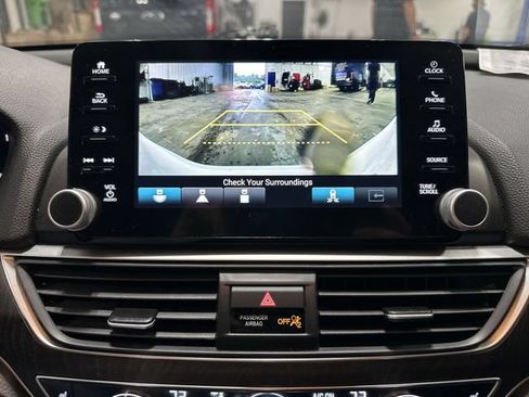 Used 2021 Honda Accord EX-L image 29