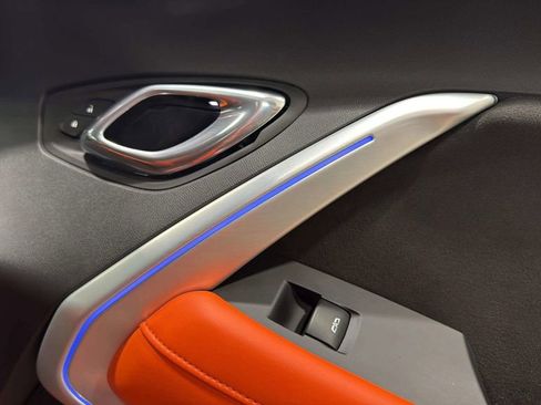 Used 2018 Chevrolet Camaro SS w/ Hot Wheels Edition RWD image 13