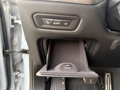Used 2025 BMW X5 sDrive40i w/ M Sport Package RWD image 85