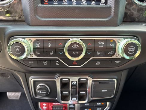 Used 2021 Jeep Gladiator Rubicon w/ LED Lighting Group image 58