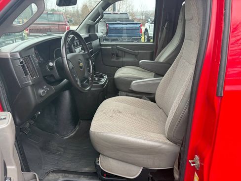 Used 2020 Chevrolet Express 3500 LS RWD image 20