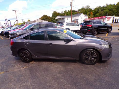 Used 2018 Honda Civic LX image 4