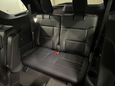 New 2026 Ford Explorer ST w/ Sun And Sound Package image 32