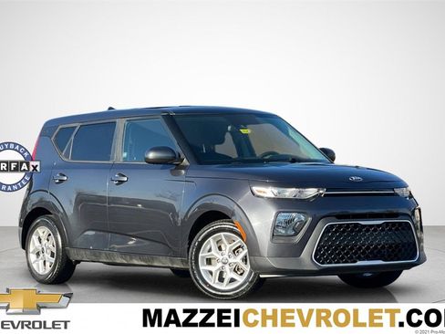 Used 2021 Kia Soul S image 1