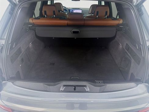 Used 2025 BMW X5 xDrive50e image 21