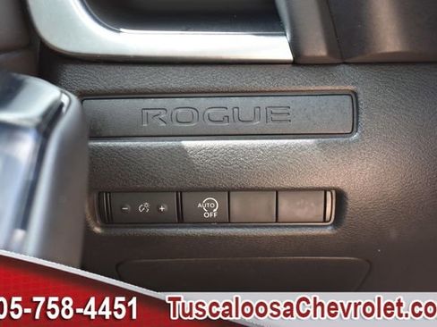 Used 2024 Nissan Rogue S FWD image 36