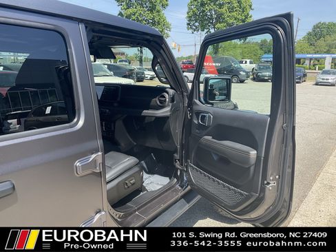 Used 2025 Jeep Wrangler Unlimited Rubicon 392 AWD/4WD image 22