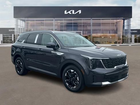 New 2025 Kia Sorento S w/ Panoramic Sunroof Package image 1