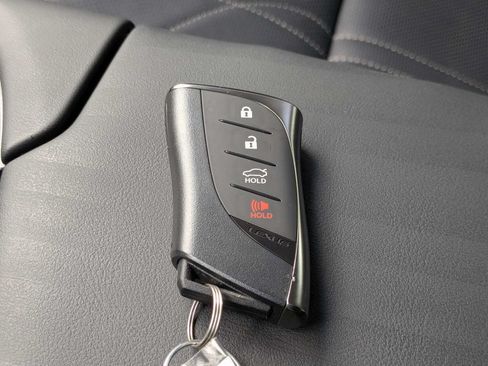 Used 2022 Lexus ES 350 Ultra Luxury w/ Accessory Package 2 FWD image 45