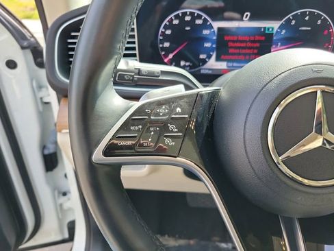 Used 2024 Mercedes-Benz GLE 450 4MATIC image 18