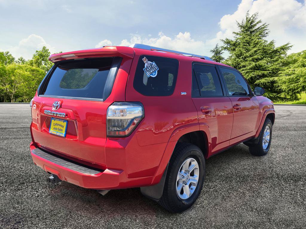 Used 2015 Toyota 4Runner SR5 AWD/4WD image 7