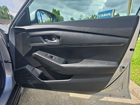 Used 2025 Honda Accord LX image 33