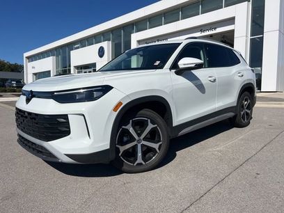 New 2025 Volkswagen Tiguan SE