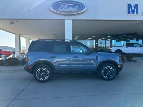 New 2025 Ford Bronco Sport Outer Banks w/ Outer Banks Tech Package+ image 7