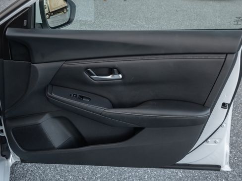 Used 2024 Nissan Sentra SV image 26