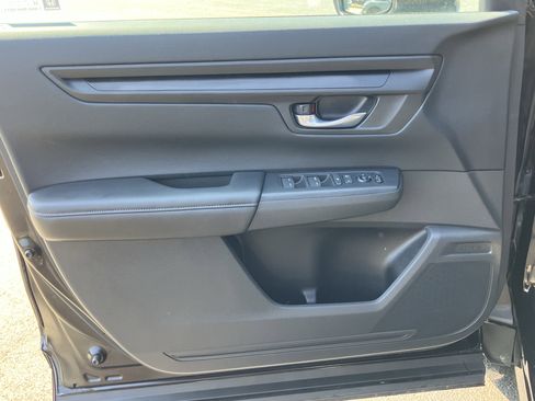 Used 2026 Honda CR-V LX image 14