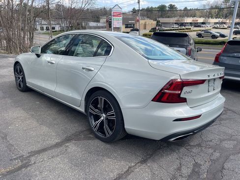 Used 2020 Volvo S60 T6 Inscription image 5
