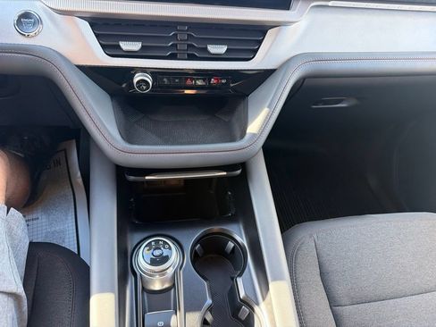 Certified 2025 Ford Explorer Active AWD/4WD image 33
