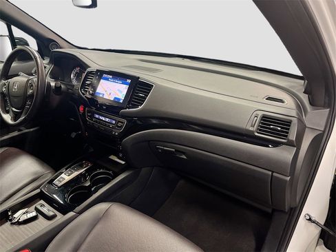Used 2023 Honda Ridgeline Black Edition image 31