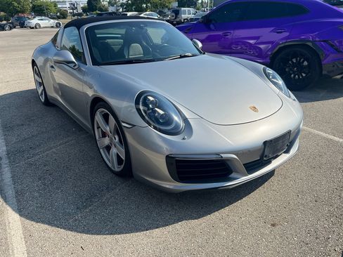 Used 2017 Porsche 911 Targa 4S w/ Sport Package AWD/4WD image 3
