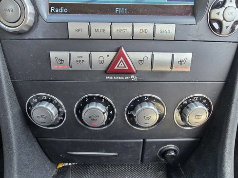 Used 2005 Mercedes-Benz SLK 350 image 20