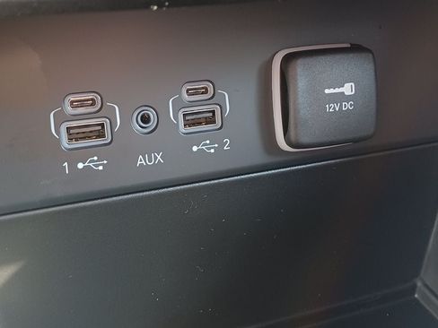 New 2026 Jeep Grand Cherokee L Limited AWD/4WD image 21