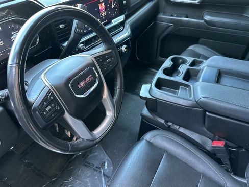 Used 2022 GMC Sierra 1500 SLT w/ X31 Off-Road Package image 10