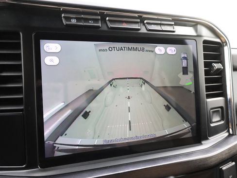 Used 2023 Ford F350 Lariat w/ FX4 Off-Road Package image 19